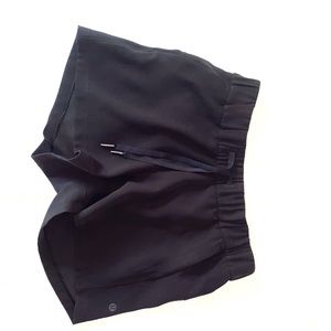 Lululemon Stroll at Sundown Short 4”